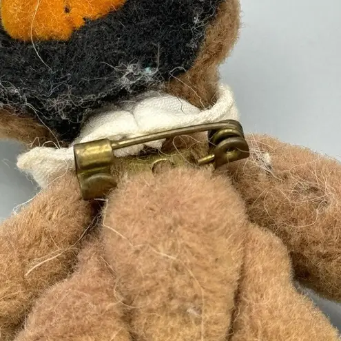 Vtg Pair Thanksgiving Bearwear Jointed Plush Lapel Pins Pilgrims Leather Paws Brown Size 0