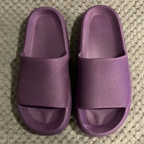 Women's Pillow Slippers Purple House Slides Shower Sandals Size 39