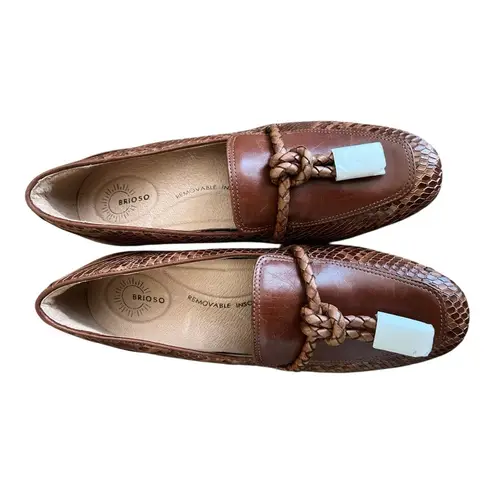 Brioso Maureen Tailored Colorbloack Leather Pumps, Size 8 Tassels NWOT comfort Brown