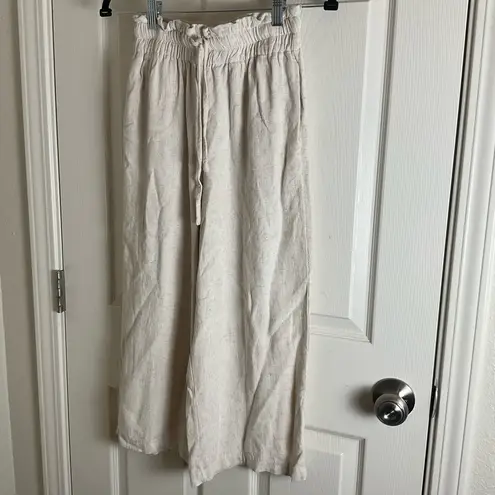Petal and Pup Hawthorne - Beige
Women's Wide-Leg linen pants size 2