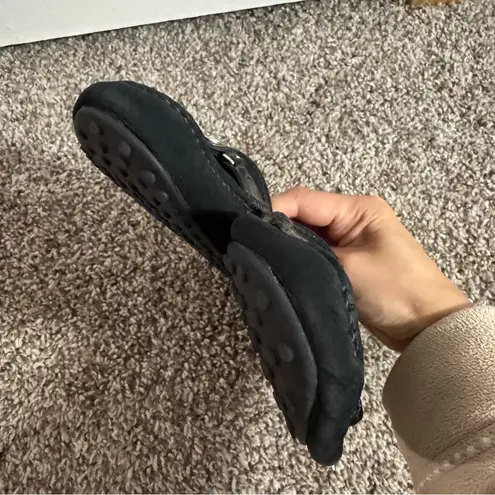 Coach  Women's Black Loafers with Silver Accent Size 7