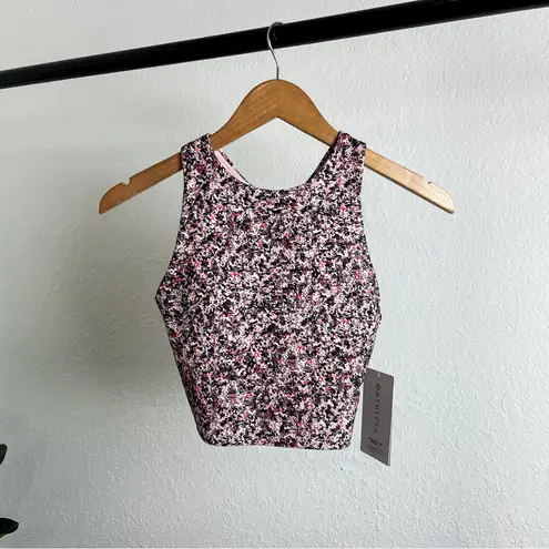 Athleta NWT  Conscious Crop Built In Bra Sleeveless Tank Size XS in Paint