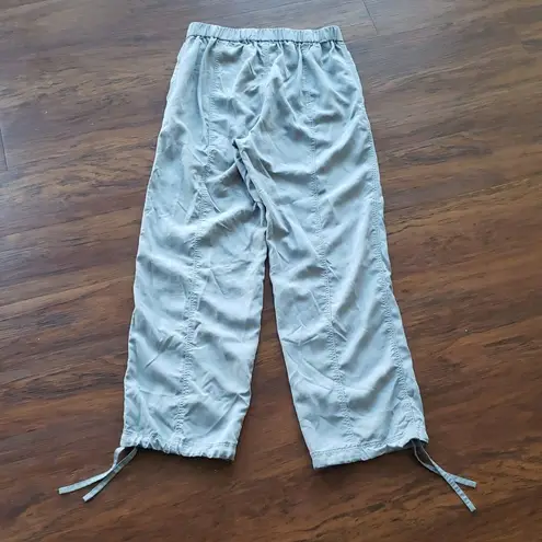 Vuori Women's Coastline Pant in Mallorca Gray Blue Chic Feminine High Waist S