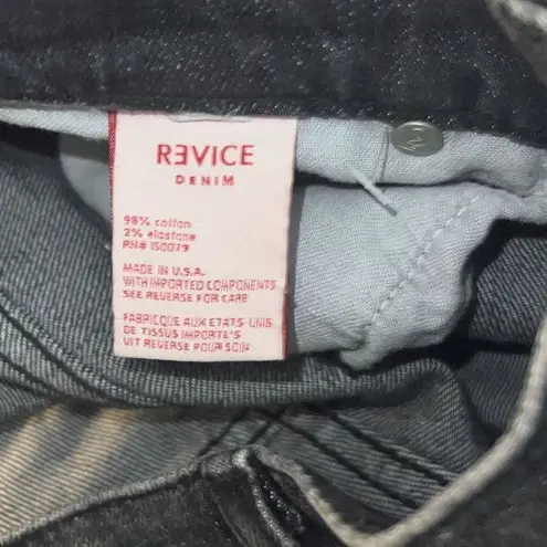 Revice Denim ✨ Uptown/Nirvana Mom Jeans✨