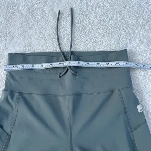 Vuori Womens Daily Form Legging in Marsh Size Small Preppy Workout Sports