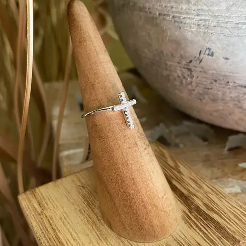 White Gold Sterling Silver Cross CZ Ring sizes 4,10