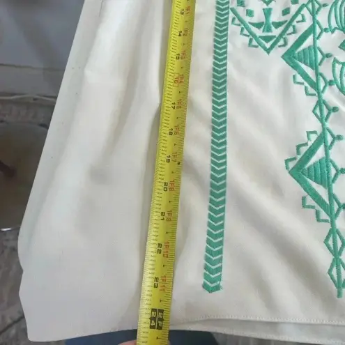 Gianni Bini  tribal embroidered sleeveless tank shell‎ Large GUC! 0191