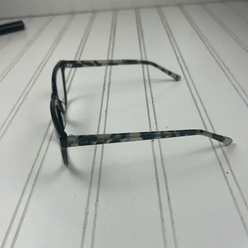 Privรฉ Revaux Black Rectangle Reading Glasses (Unisex)