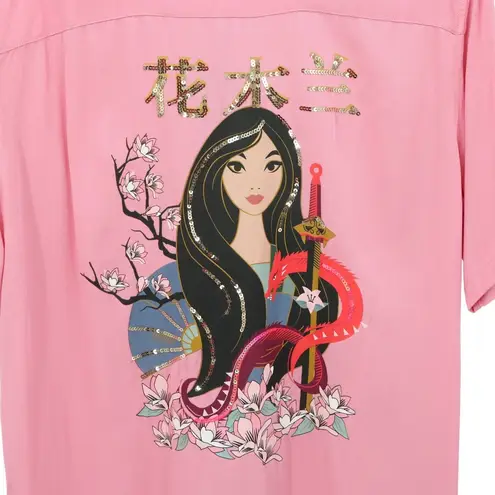 Disney NWT  Her Universe Mulan Traditional Portrait Woven Button Up Shirt Top L