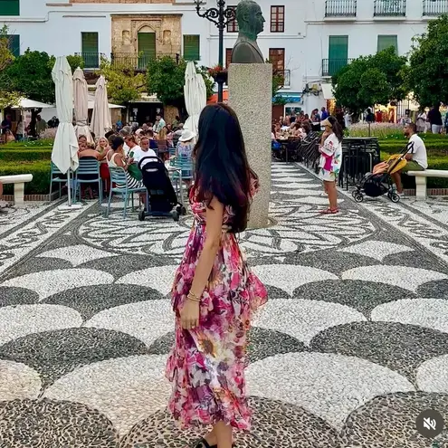 Mac Duggal Pink Floral Chiffon V Neck Ruffle Sleeveless Tiered Midi Dress 4