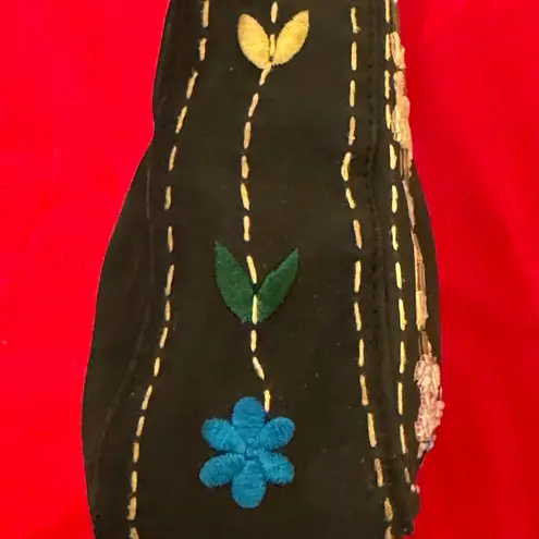 Vintage 1980’s Hand Beaded Black with Zip Closure Handbag