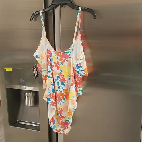 Ellen Tracy ππ One Piece Ruffle Swimsuit ~ Abstract Floral Print 8 NWT