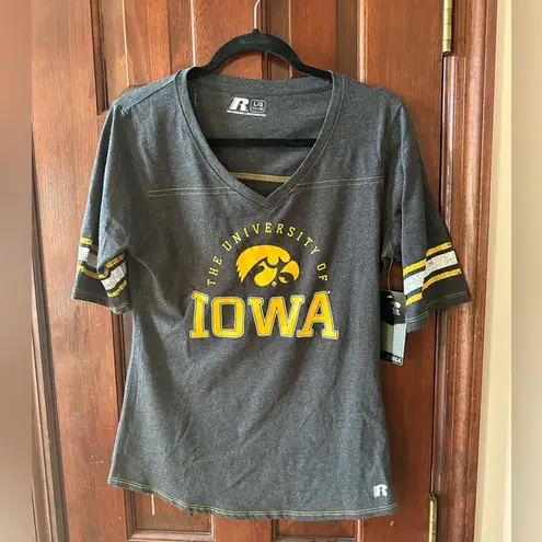 Russell Athletic NWT University of Iowa Hawkeyes Large V Neck T Shirt Russel Brand