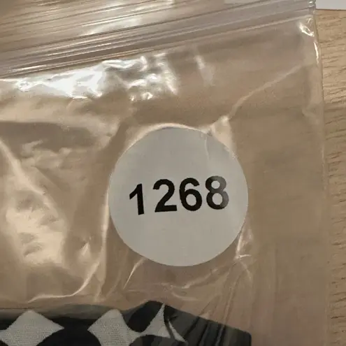 Madison Leigh Dress Womens 12 Black White with Green Trim Sleeveless Summer