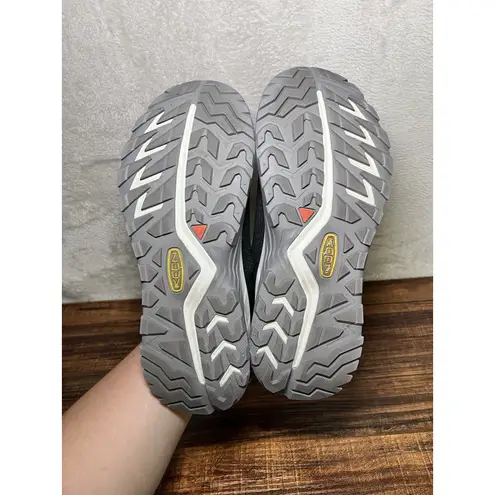 Keen Women Versacore Size 5.5 Speed Hiking Trail Running Shoes Black/Magnet