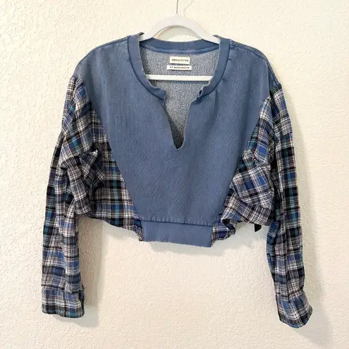 Urban Outfitters Reworked Vintage Plaid Flannel Cropped Sweatshirt Size S