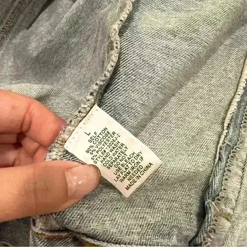 Women’s Blue B Collection Distressed Jean Jacket Size Large