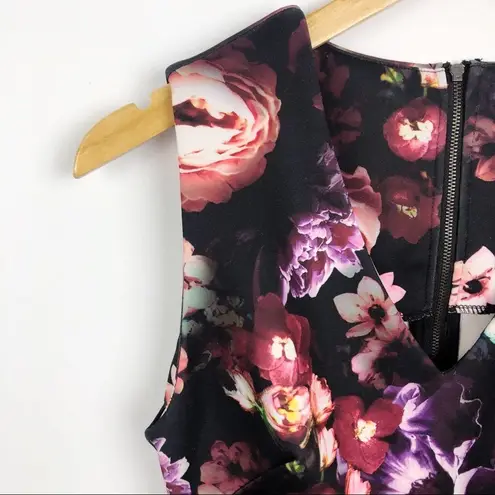 Bar III  Black & Floral Body Con Envelope Hem Dress