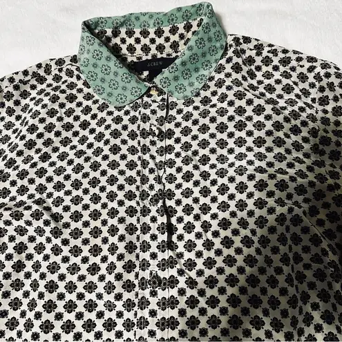 J.Crew  100% Silk Button Front
Blouse Whimsical Blue Green
Gold Size 8