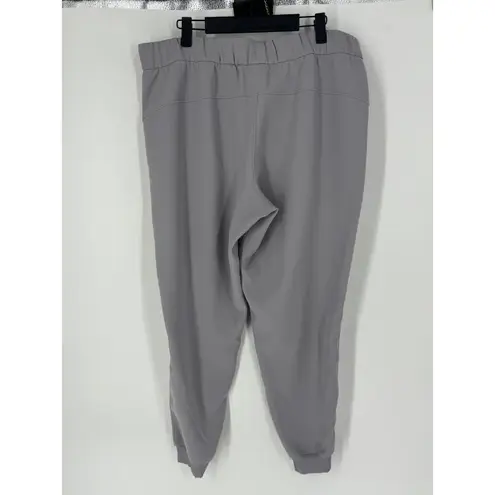 Lululemon On The Fly Jogger Pant Gray Size 12