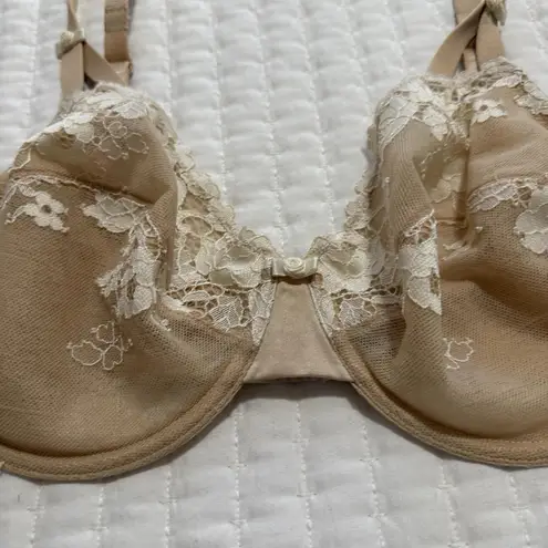 Wacoal Underwire Bra 36DD Nude With Ivory Floral Trim Unlined