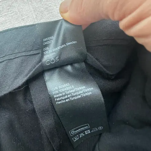 COS Pleated Trousers High Waist Cuffed Hem Relaxed Fit Black Size 2