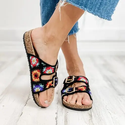Top Moda *NEW* Crochet Sandals