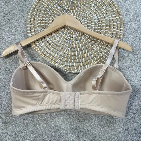 Wacoal Women’s Staying Power Wire Free Strapless Bra in Sand Size 36D