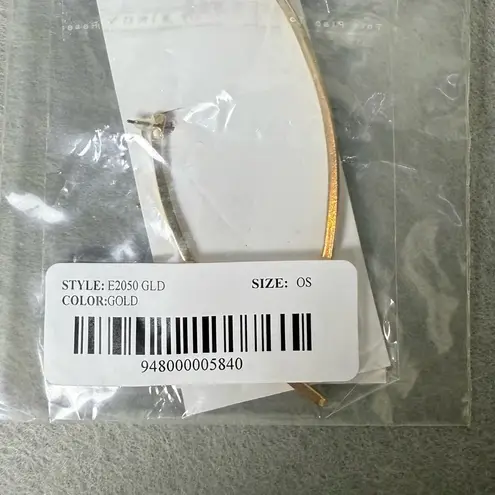 Bansri Anthropologie Women’s Gold Rhinestone Cuff Earrings NWT