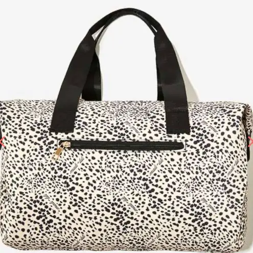 NWT MALI & LILI Weekender Bag Black