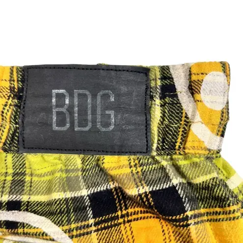 BDG Urban Outfitters  Darren Yin Yang Plaid Cargo Flannel Pants