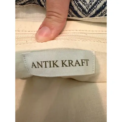 Antik Kraft | Crochet Knit Tote Bag Blue White Granny Square Boho