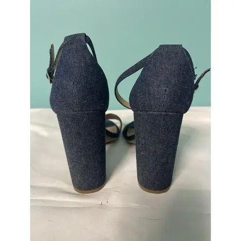 Trash Candy Black Sandal Chunky Heels Size 9. S