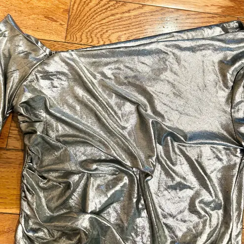 VERTE NWT SEXY Y2K Asymmetrical neck Metallic Ruched sleeves draped crop top M Silver Size M