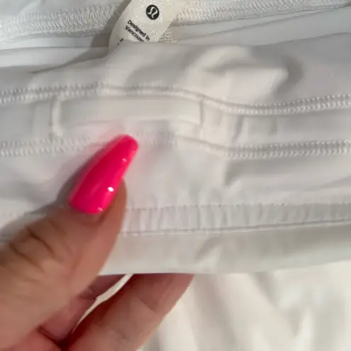 Lululemon  Asymmetrical Layered High-
Rise Tennis Skirt - White