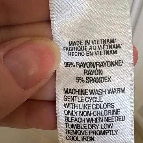 IZOD Light Gray White Floral Cowl Neck Sleeveless Stretch Knit Blouse L