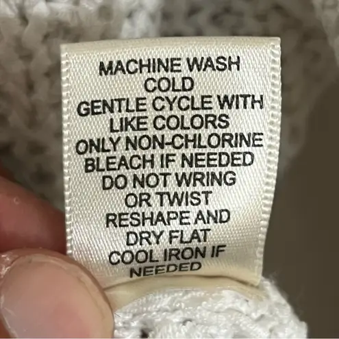 Women’s Sincerely Jules Button Up Open Knit V thumbnail 8