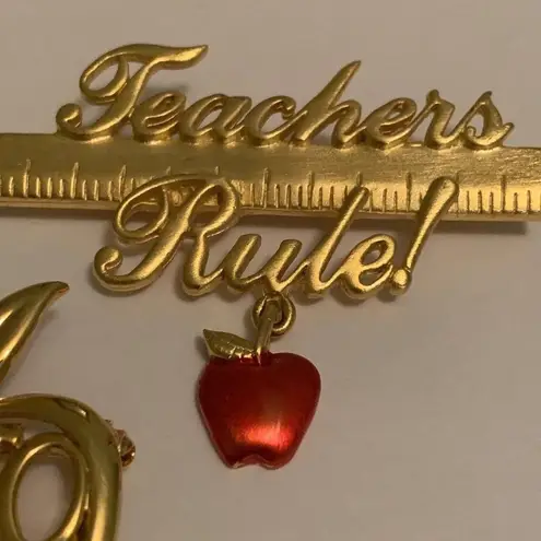 Lot Of 2 Costume Jewelry Brooches Gold Tone Teachers Rule • I Heart To Teach
