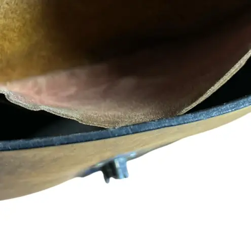 Roberta Vintage Brown Tooled Leather Saddle Bag Purse Floral Design