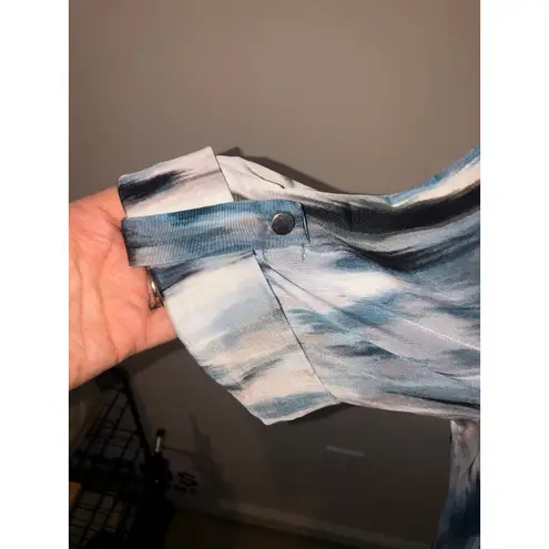 Tunic Top Size XL Lace Pleated Slinky Stretchy Knit Short Sleeve Blue Neutral