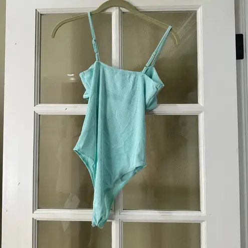 O. Vianca Mint Green Twist Front Cut Out Body Suit - medium