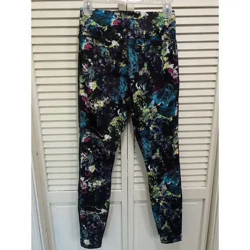 Athletic Works  Black Floral V Waist Leggings Size Small‎