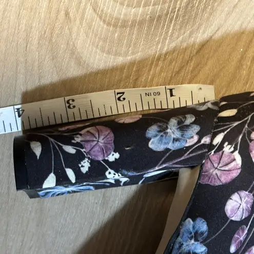 Ivanka Trump Floral Print Pointed Toe Block Heels Women Size 10