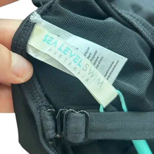 SEA LEVEL Australia SPLICED Plunge ONE PIECE size 4 Black NWT