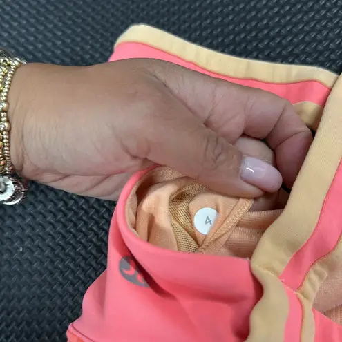 Lululemon  sports bra rack it up