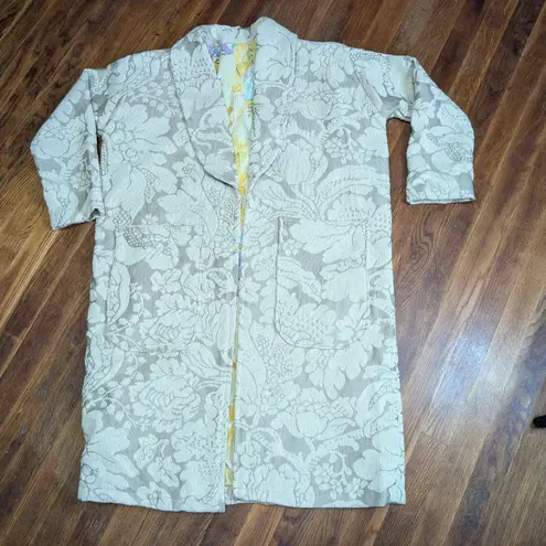 Vintage Kimono Style Tapestry Kimono Jacket No Brand Or Size Measurements In Pic Size L