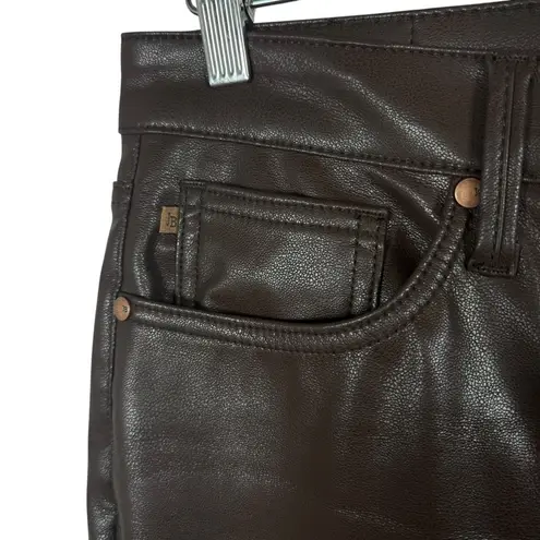 Judy Blue NWOT Women’s Faux Leather High Rise Straight Jeans Espresso Size 30