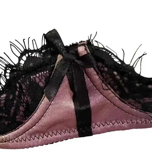 Frederick's of Hollywood Lux Lace Over Satin Shelf Bra Pink Black Womens Size 18