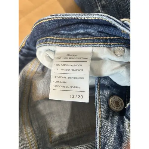 KanCan Mid Rise Straight Leg Jeans Size 13/30 Dark Wash Stretch Denim Frayed Hem Blue