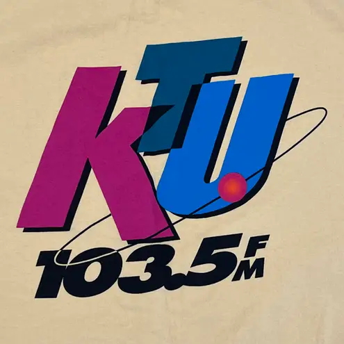 Oneita KTU 103.5 FM Radio NY T Shirt Size XL Yellow 1990s Vintage RARE